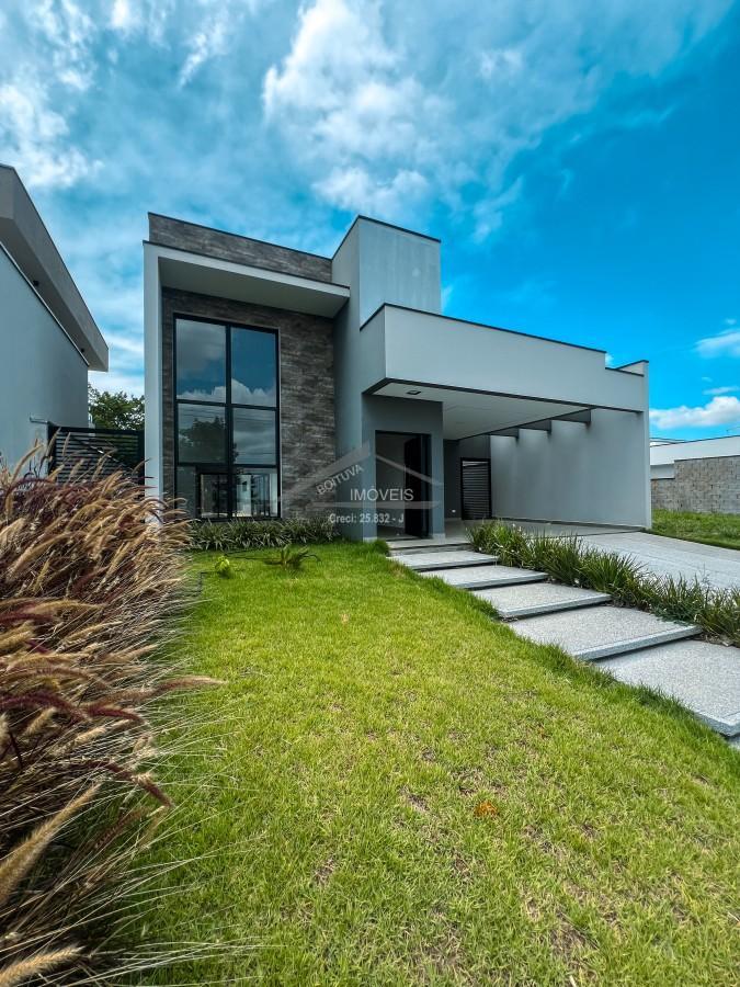 Casa em Condom�nio